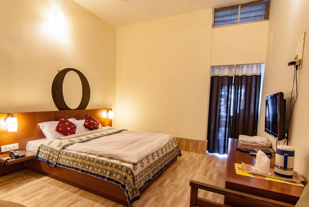 Hotel Jyoti Forbesganj ภายนอก รูปภาพ